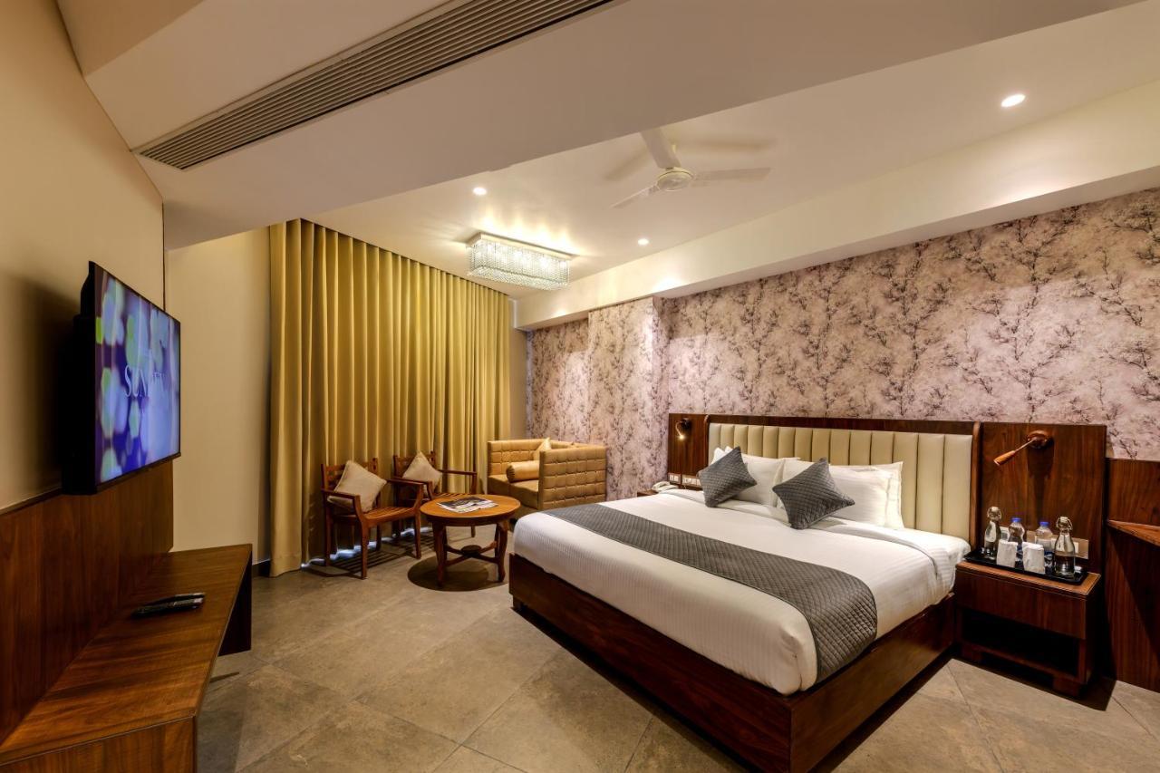 Sundex Hotel Thanjavur Dış mekan fotoğraf
